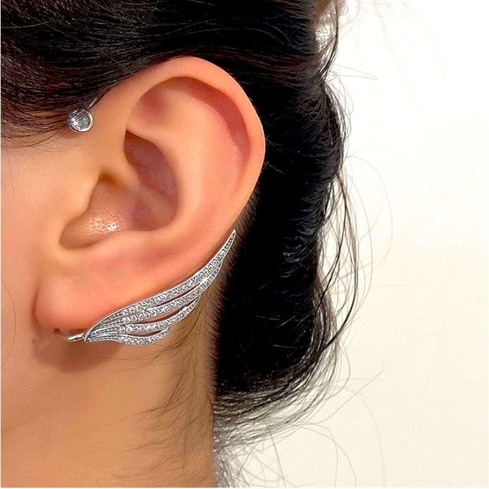 Shimmering Silver🕊️👼 Pavé Angelic Goddess Festival Ear Cuff - Picture 2 of 6
